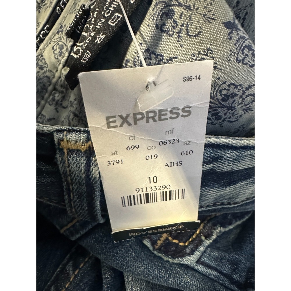 New ReRock x Express Y2K Low Rise Capri Jeans Size 10 Blue Embroider Flap Pocket - Picture 7 of 16